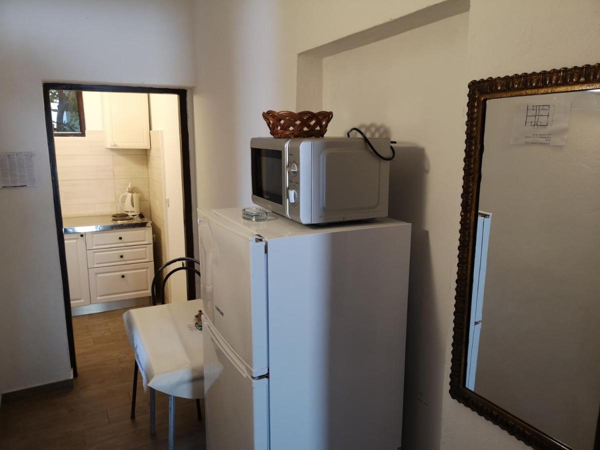Apartments Mint Povljana - 50M From Sandy Beach Exterior photo