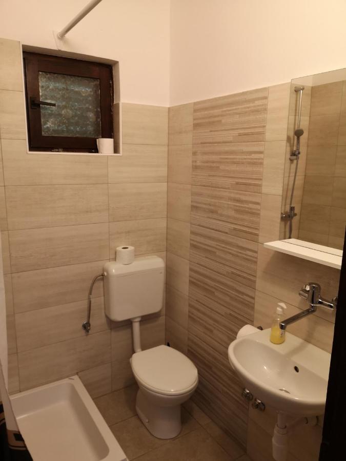 Apartments Mint Povljana - 50M From Sandy Beach Exterior photo